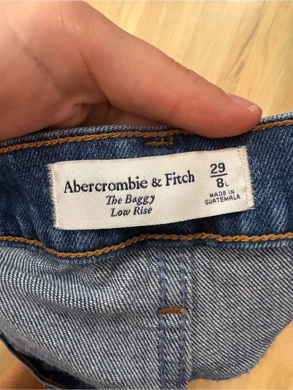 Abercrombie & Fitch Medium Blue Boyfriend Jeans - Relaxed Fit - Picture 3 of 3